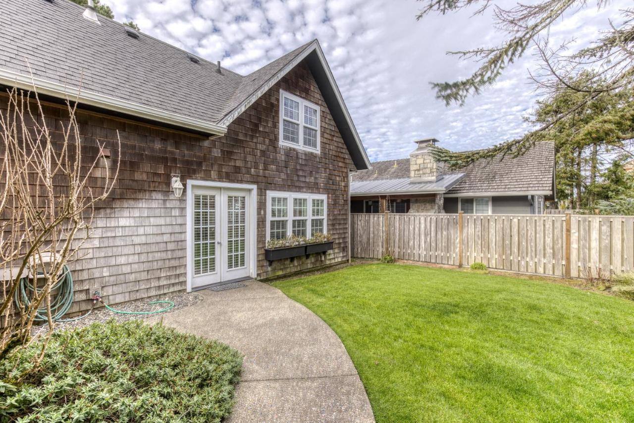 Seaside Classic Cottage Exterior foto